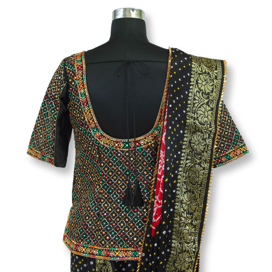 Ekta - Banarasi Bandhani Saree