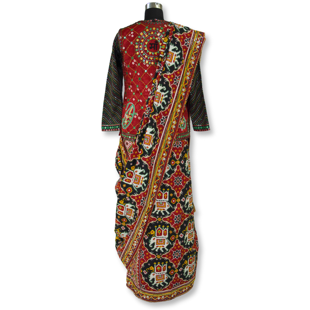 Saanjh - Patan Patola Aabhli Work Saree