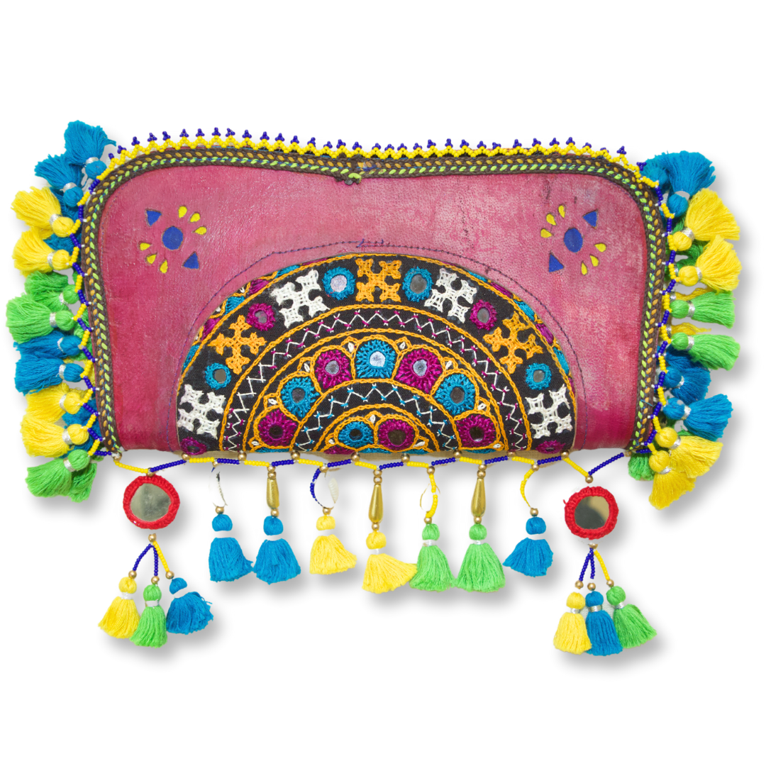 Vasant - Kutchi clutch bag