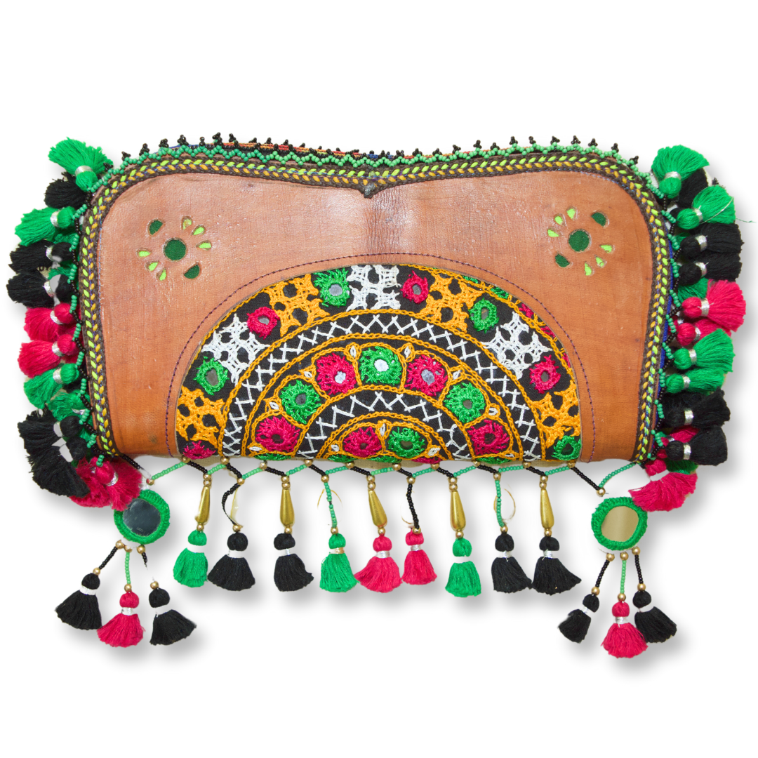Sangeeta - Kutchi clutch bag