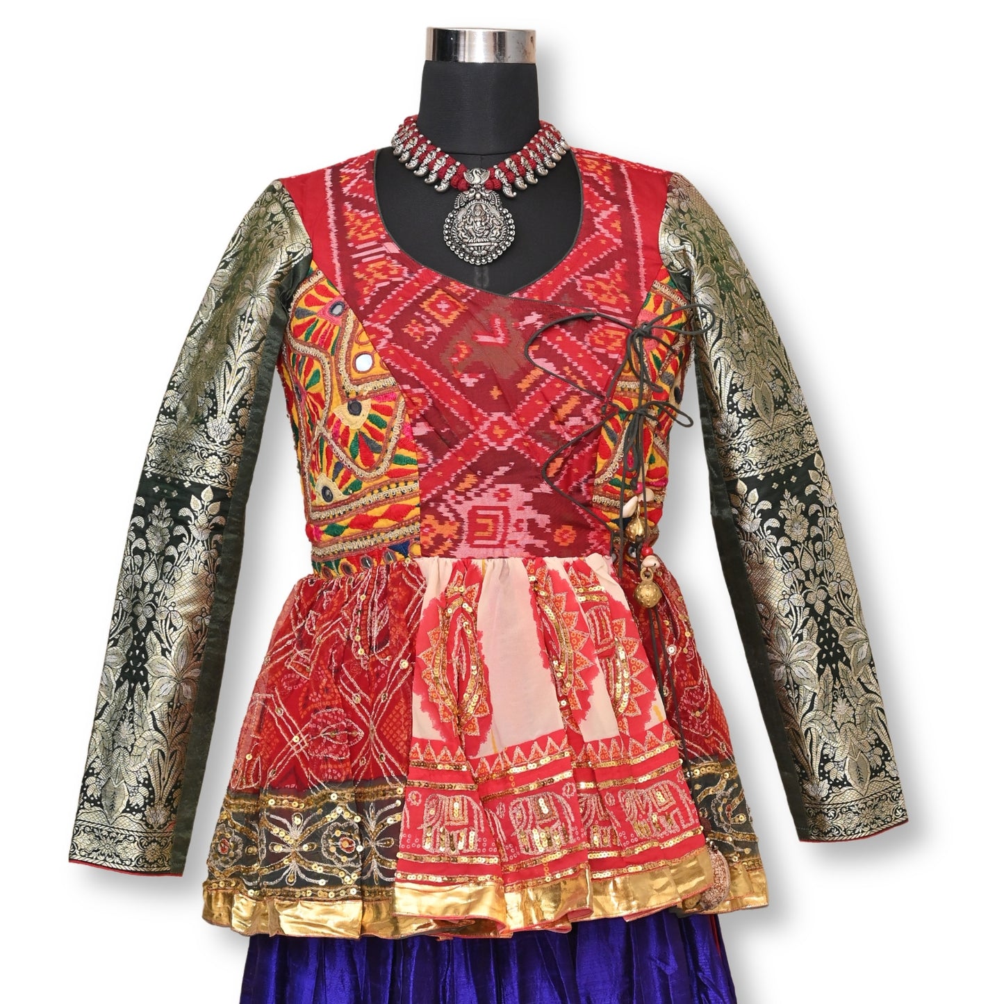 Dipti - Banarasi patola kediya blouse
