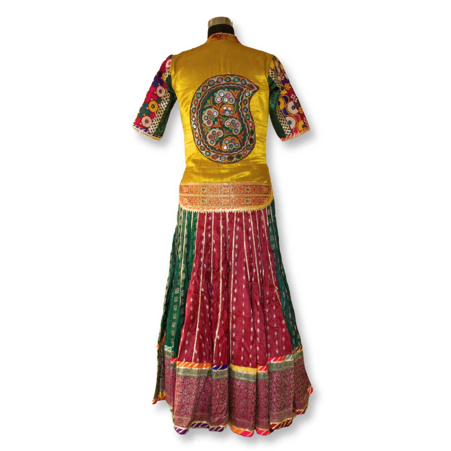 Rajni - Banarasi kutchi lehenga (only lehenga available)