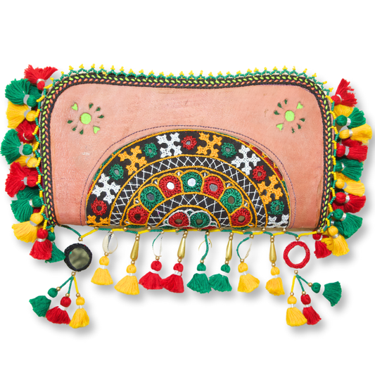 Shilpa - Kutchi clutch bag