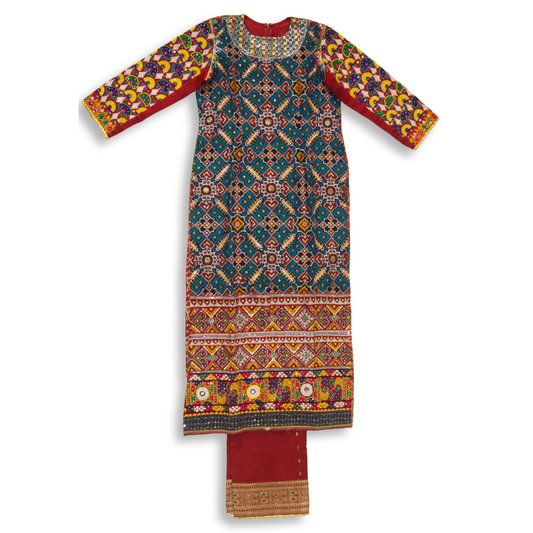Rukmani - Patan Patola with Banarasi and Aabhli Work Kurta Set